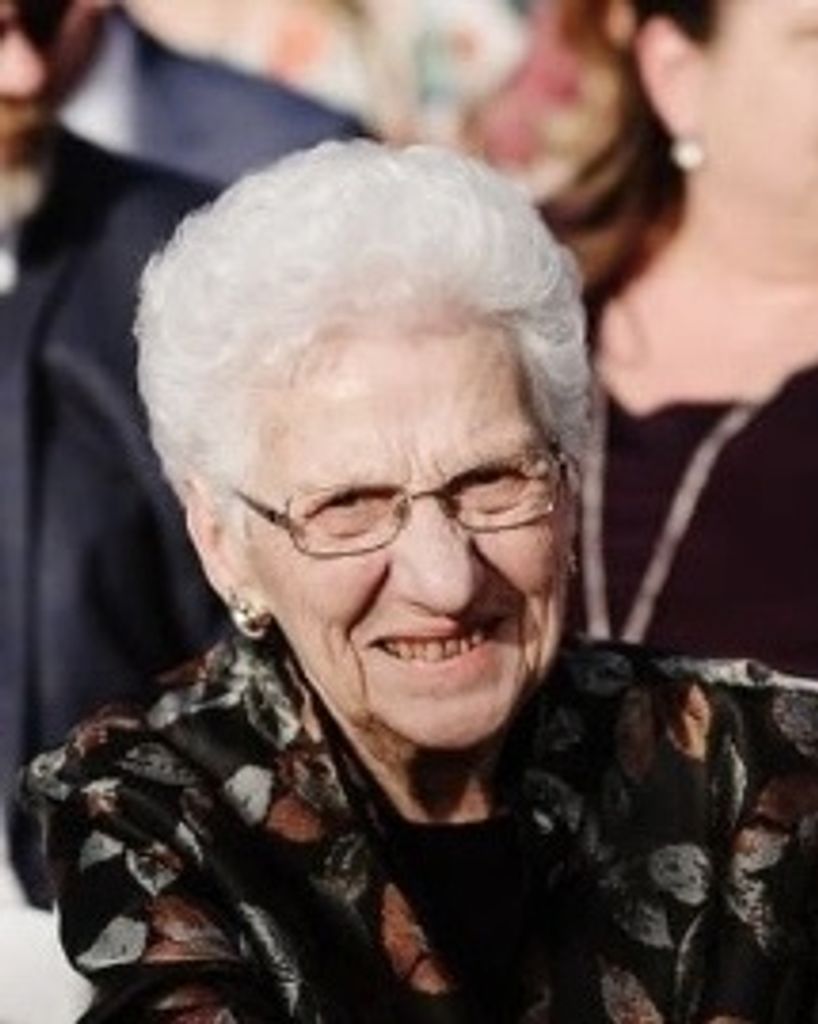 Mrs. Nancy M. (Luckenbill)  Mengel Profile Photo