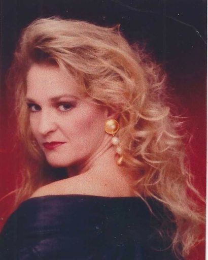 Carla Harp's obituary image