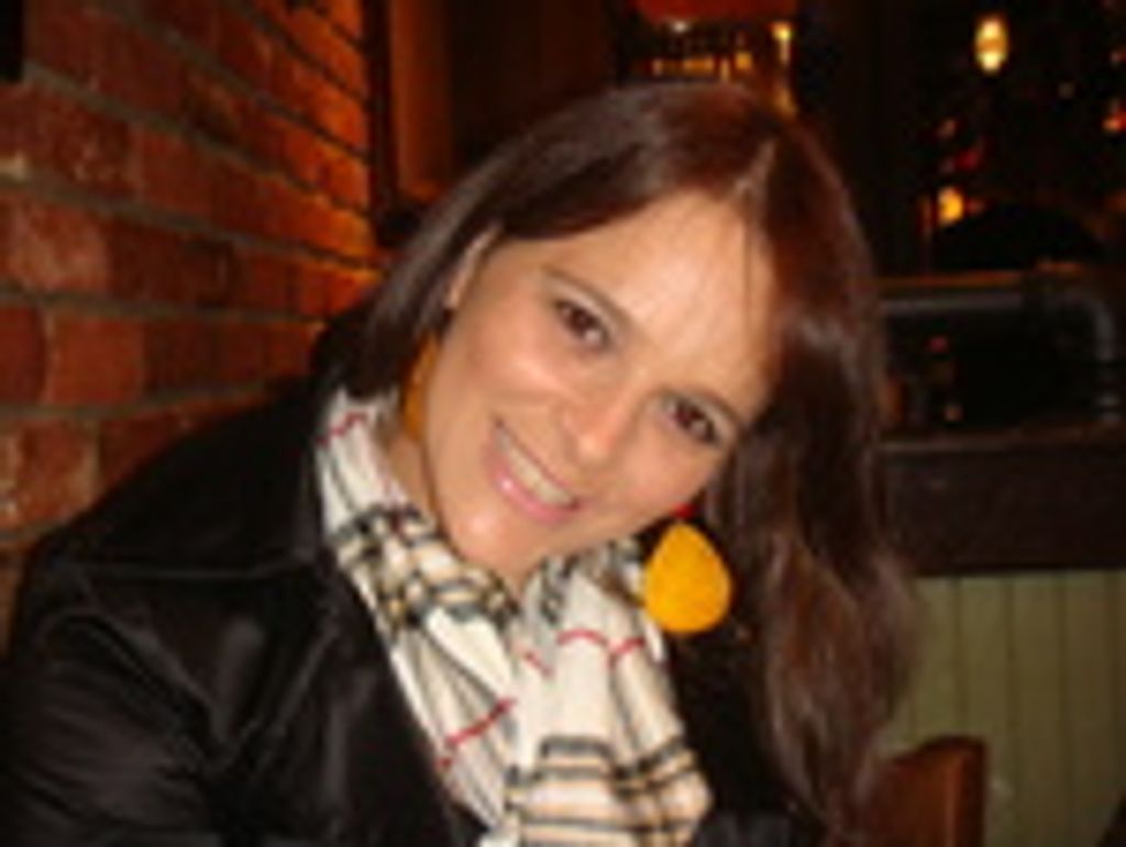 Elaine S. Lopes Moreira
