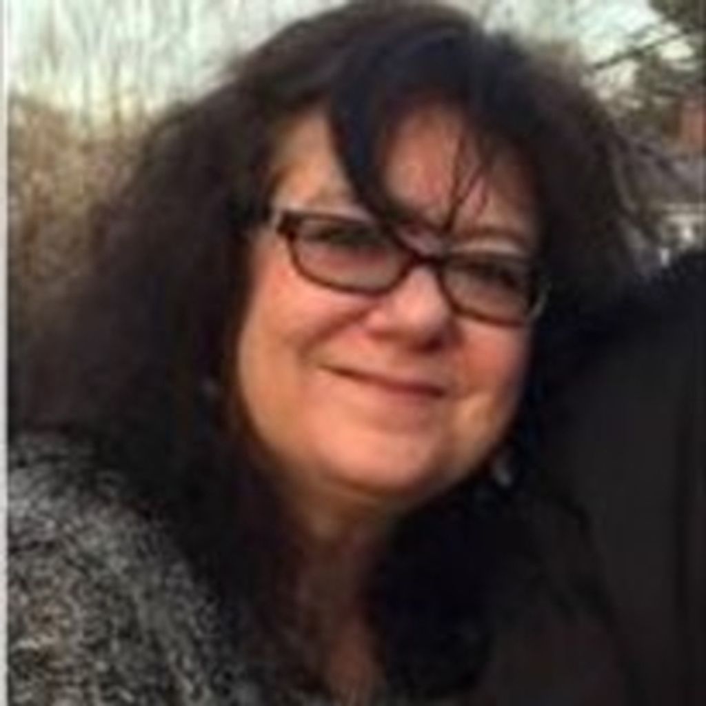 Mrs Lori Gilbert