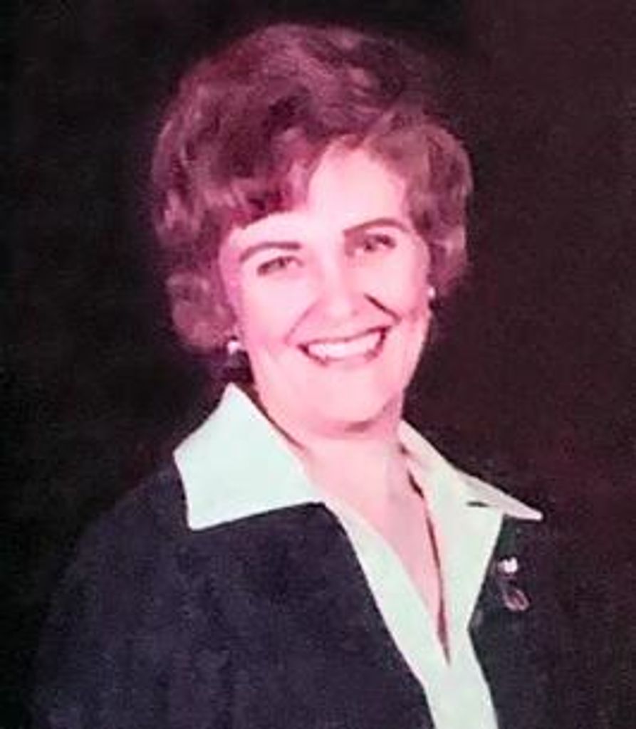 Cornelia Peggy (Manuel)  Thomas