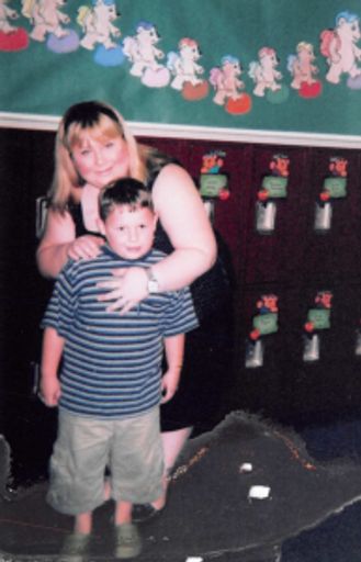 Amanda Marie Brooks photo gallery thumbnail 25 of 66