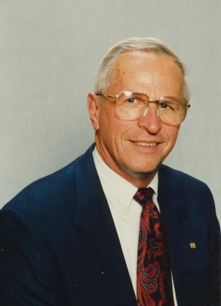 Charles "Chuck" Louis Bauermann Profile Photo
