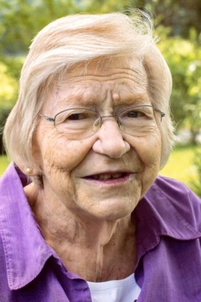 Claudine Highers Massey