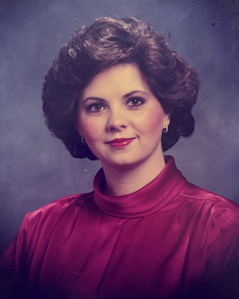 Sandra Dee Eurom Profile Photo