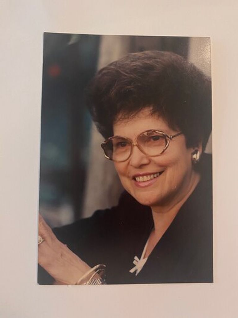 Elvira Ferrante Profile Photo