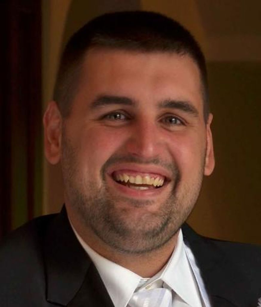 Nicholas Thomson Profile Photo