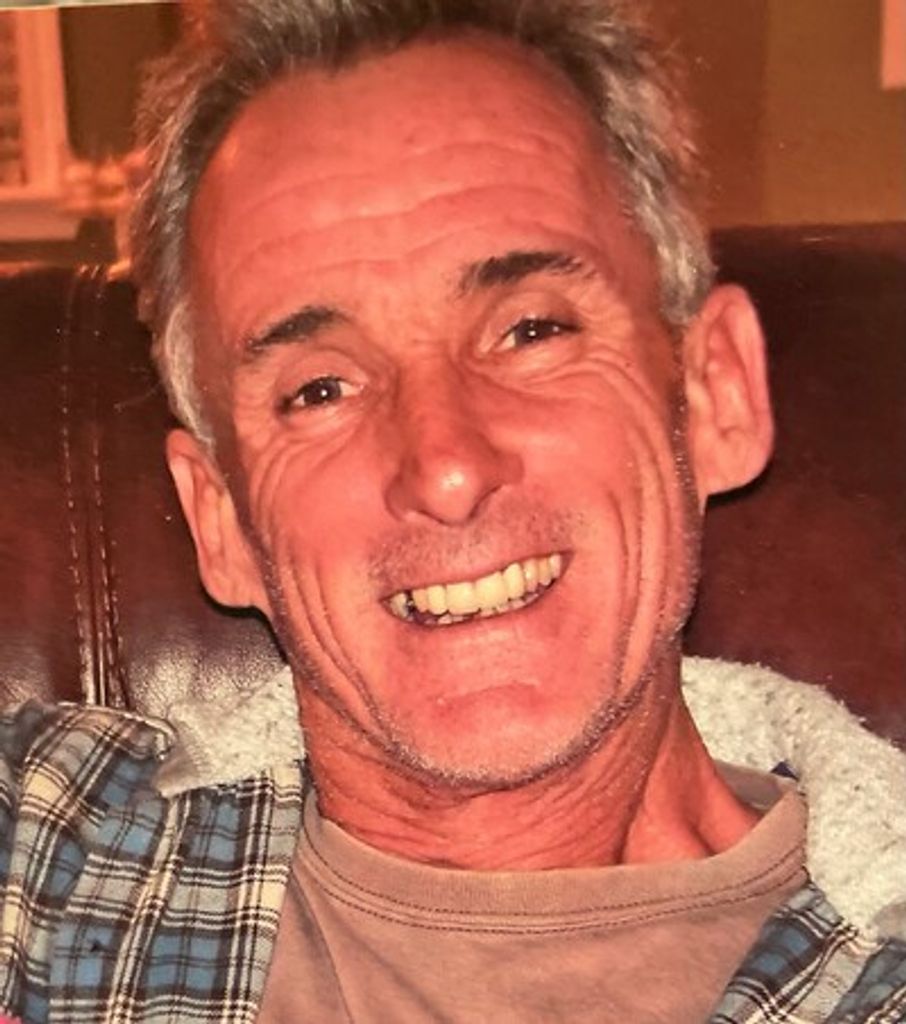 Dennis Walton Lewis Profile Photo