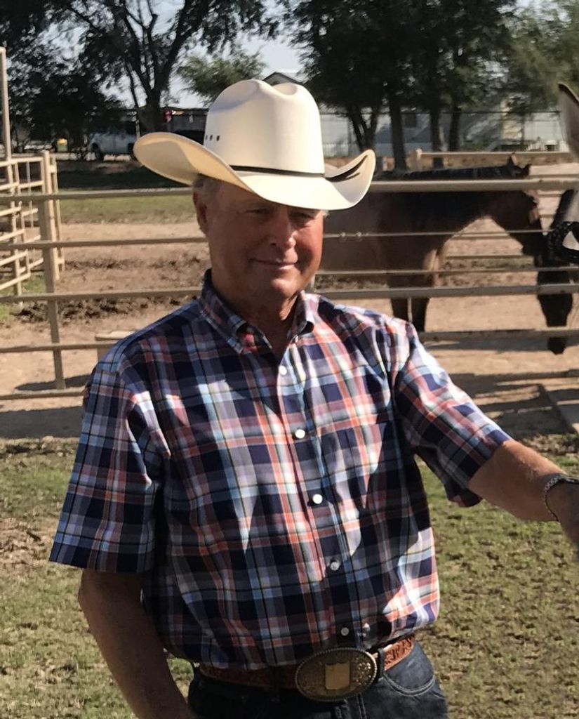 Wade Lewis Profile Photo
