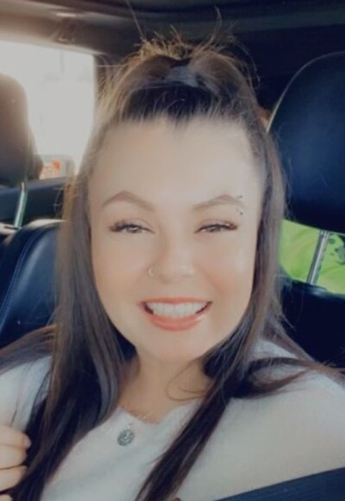 Carmen Rachelle Wolf Profile Photo