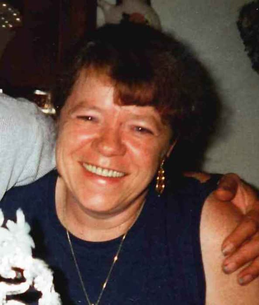 Linda Lou (Kiefat)  Tucker Profile Photo