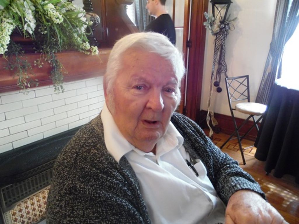 Roy Lewis Henry Profile Photo