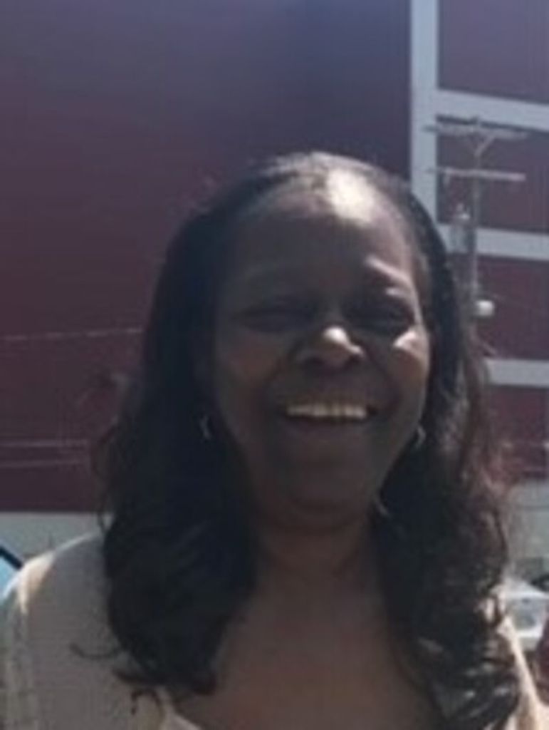 Loretta Mathews Profile Photo
