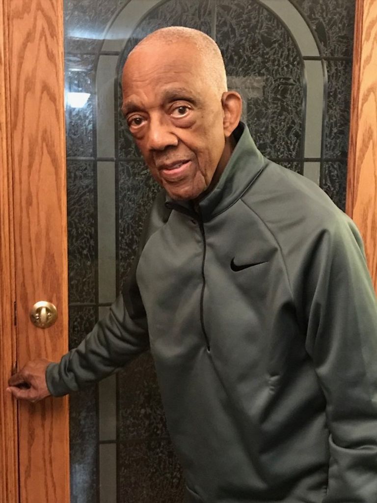 Marvin Ellis Carolina