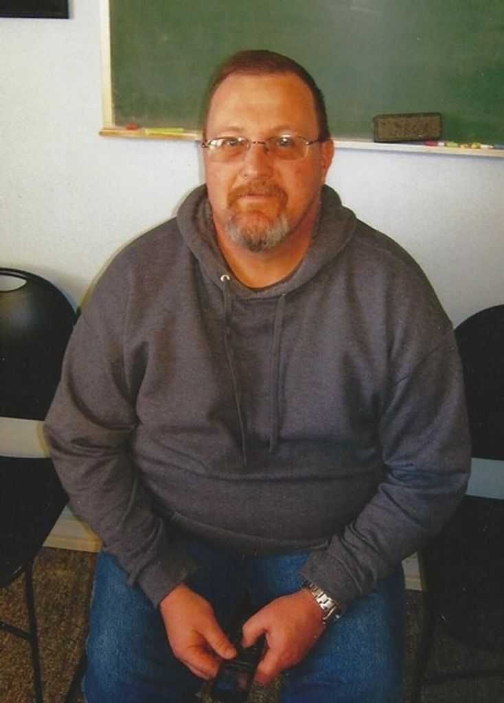 Leslie "Les" Dean Davis Profile Photo