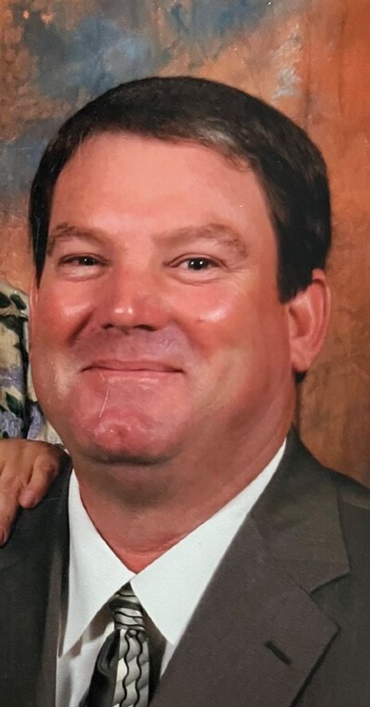 Danny Reed Robbins Profile Photo