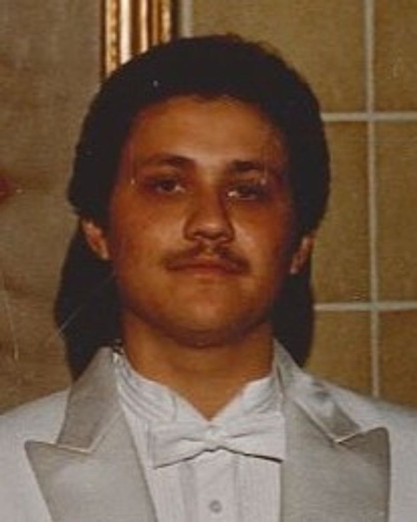 Eddie Carrasco Profile Photo