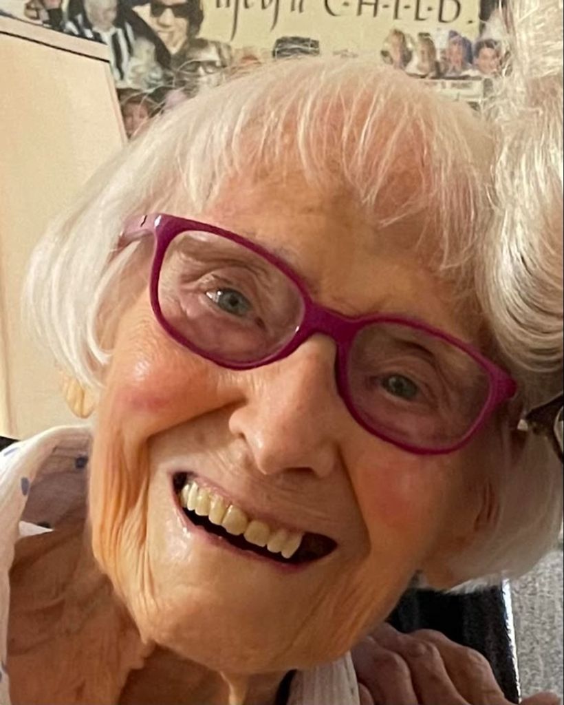 Shirley Mae (Lull) McCabe