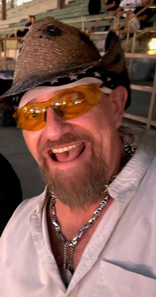 Eric Harbaček Profile Photo