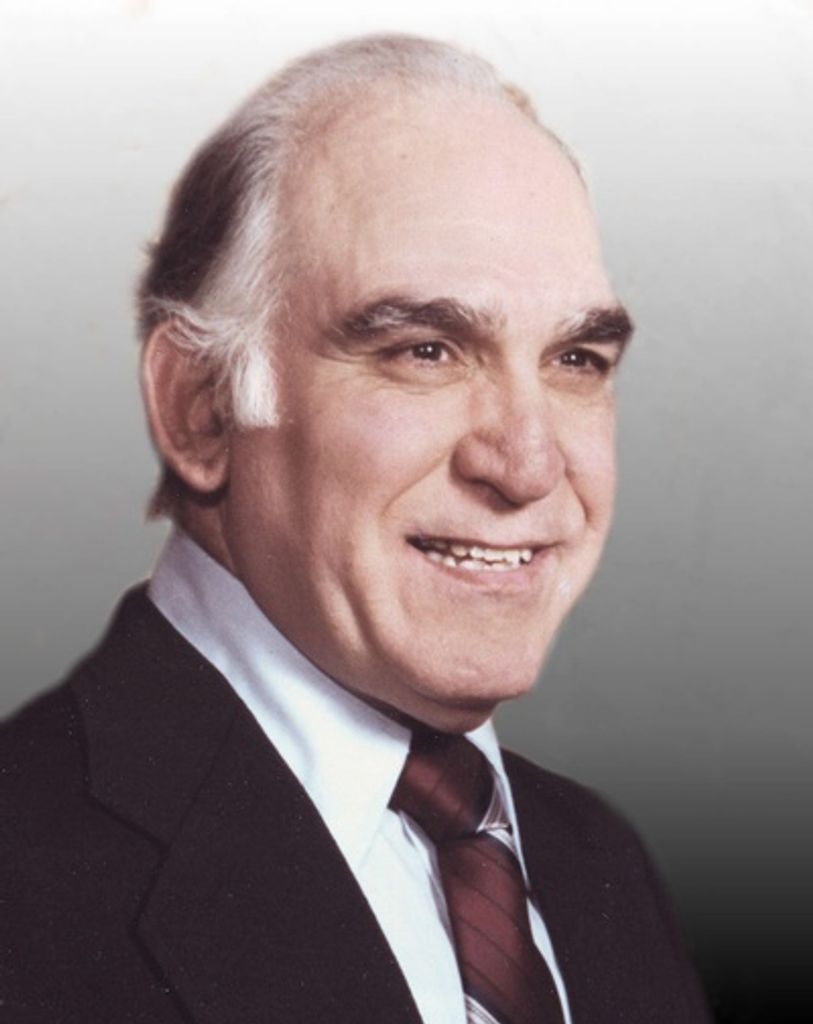 Dominick "Mimi" Giunta