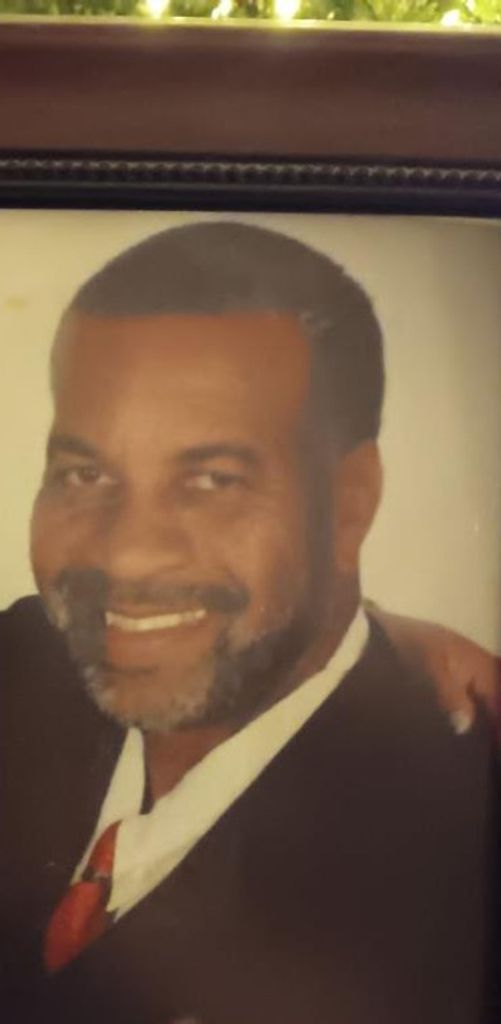 Huey P Lang, Jr Profile Photo