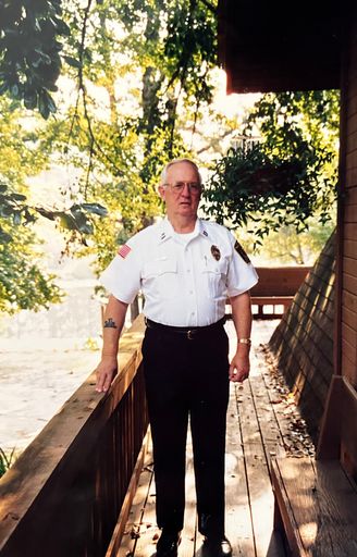 Carl Eason Hutchinson photo gallery thumbnail 30 of 154