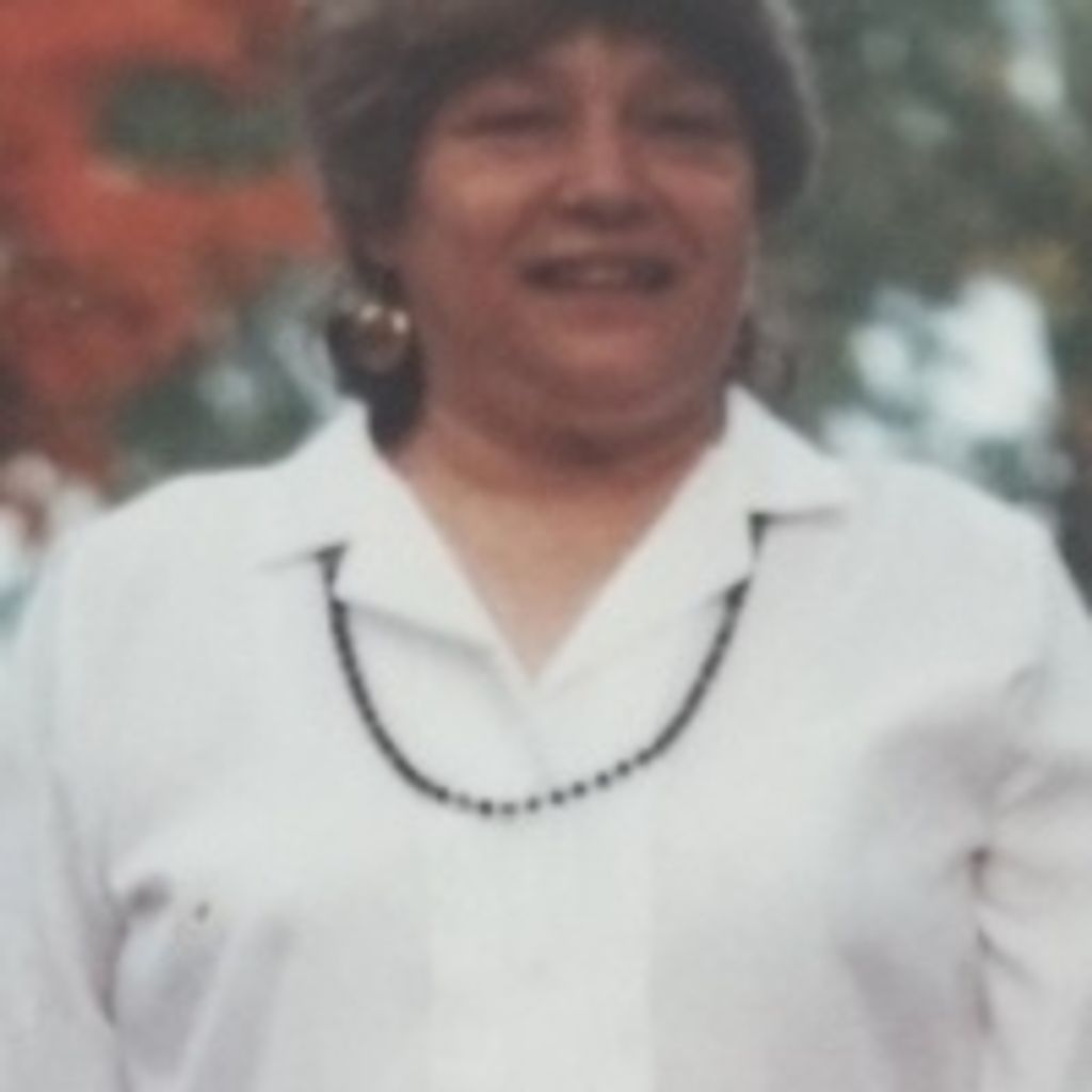 Violet L Laporte