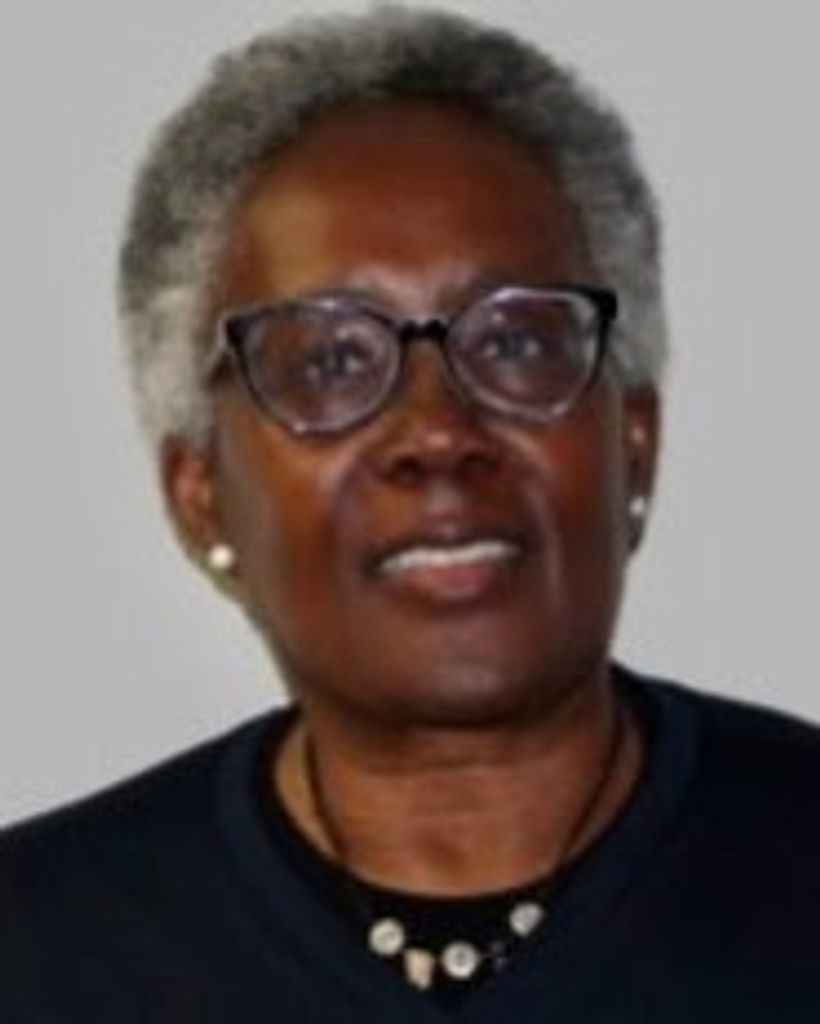 Dr. Raycine Jones Profile Photo