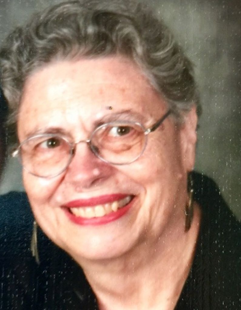 Judy Kay (Cochrane)  Escudero