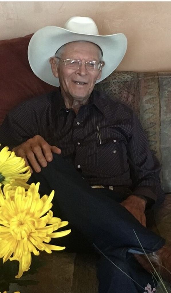 Mike G Martinez Profile Photo