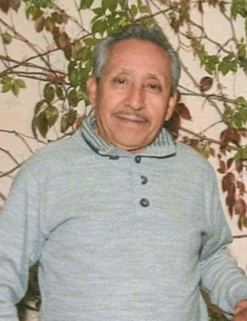 Vicente Cabrera Solis Profile Photo