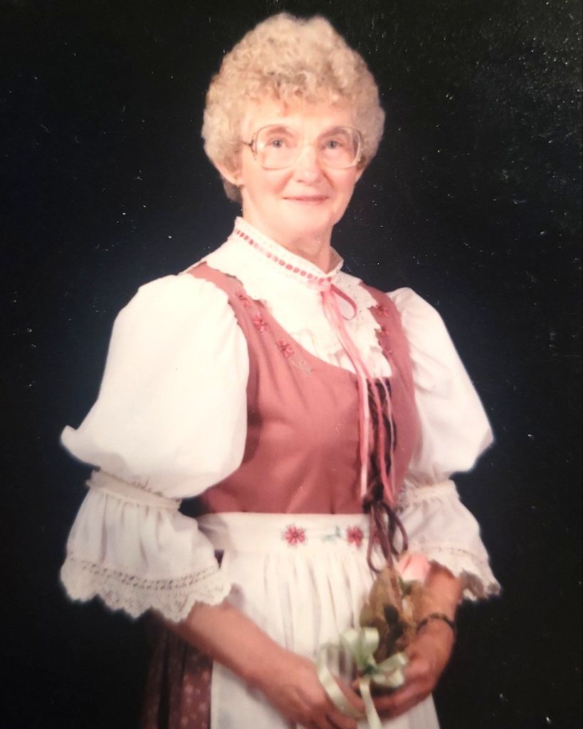 Frances "Dolly" Petruzalek Profile Photo