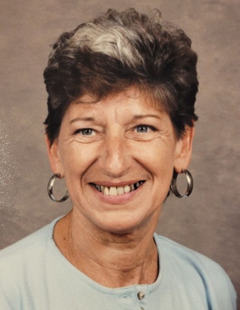 Betty (Peebles)  Halcom Profile Photo