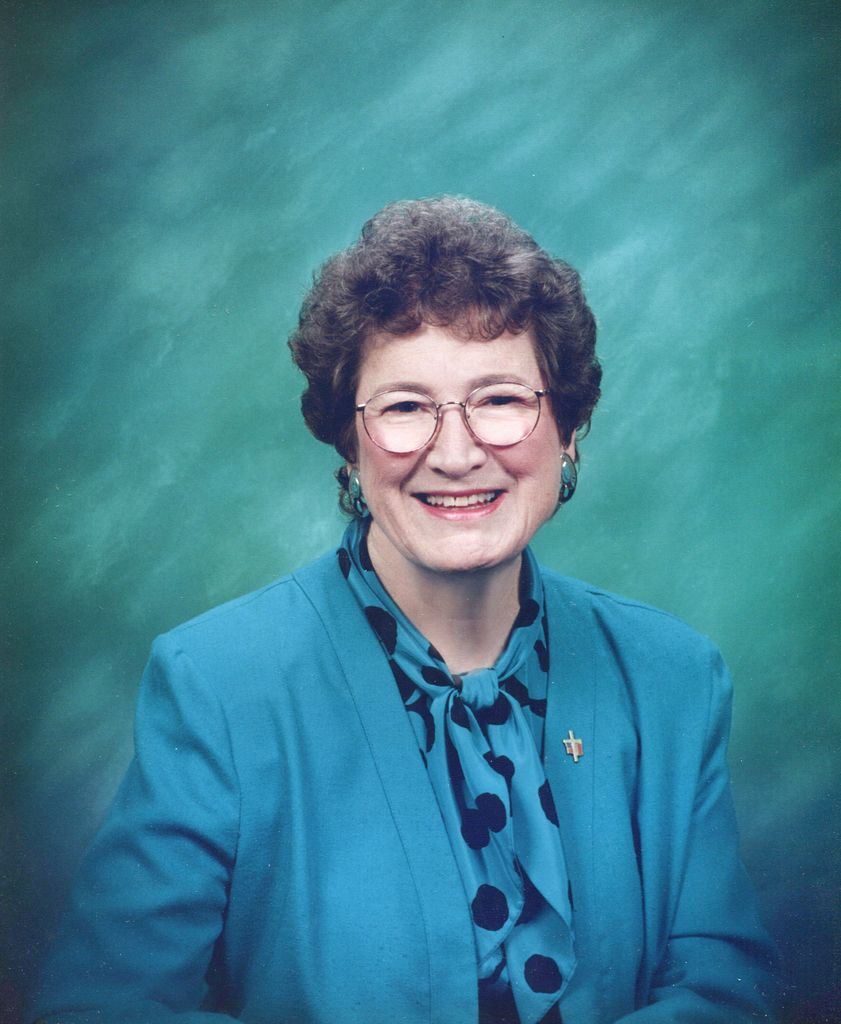 Lora Mcpherson