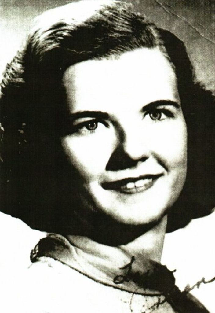 Carmen Louise Mussatti Profile Photo