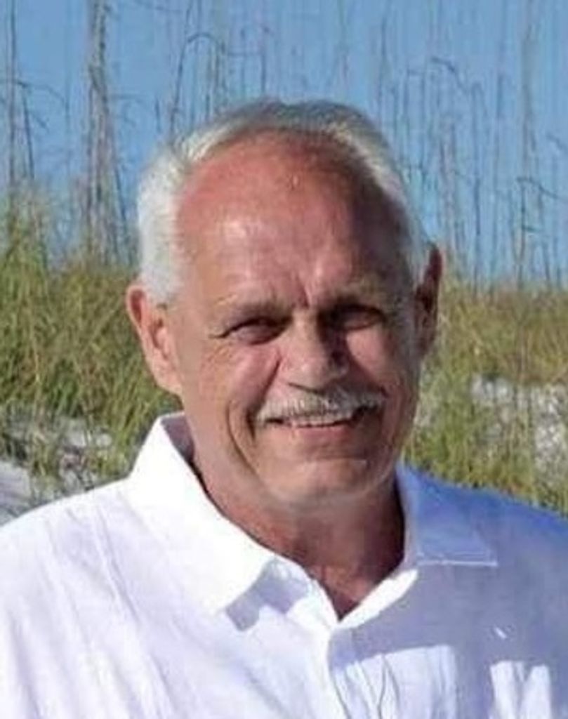 Thomas J. Heise Profile Photo