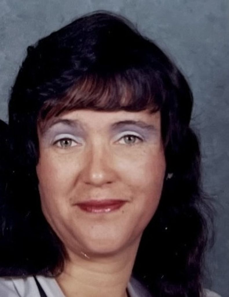 Stella Cummings Profile Photo
