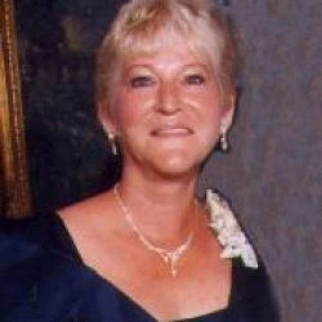 Linda  Sue Snider