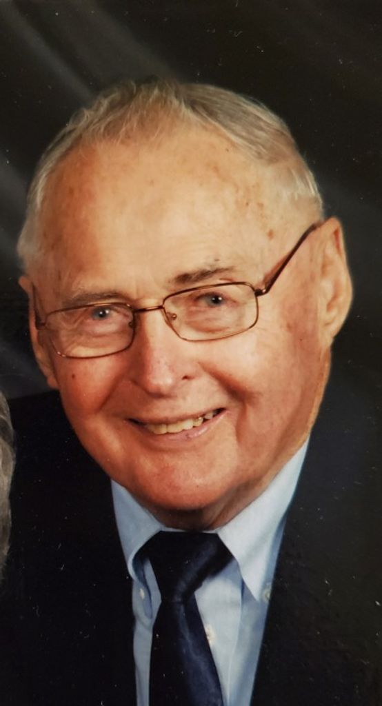 Willard J. Bardon Profile Photo