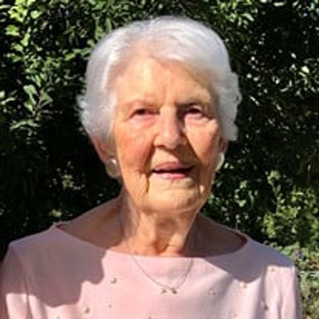 Doris L McDonald