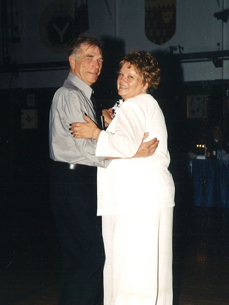 Linda Lou Stewart