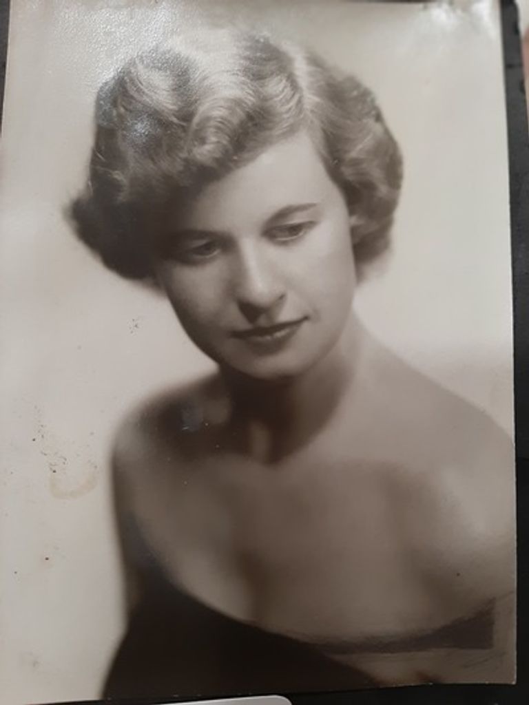 Enid Lesley Nagengast Profile Photo