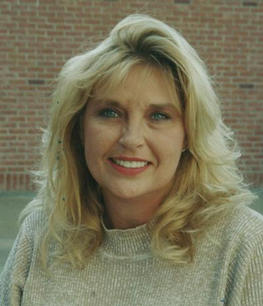 Amy Carol Duncan Miller Profile Photo