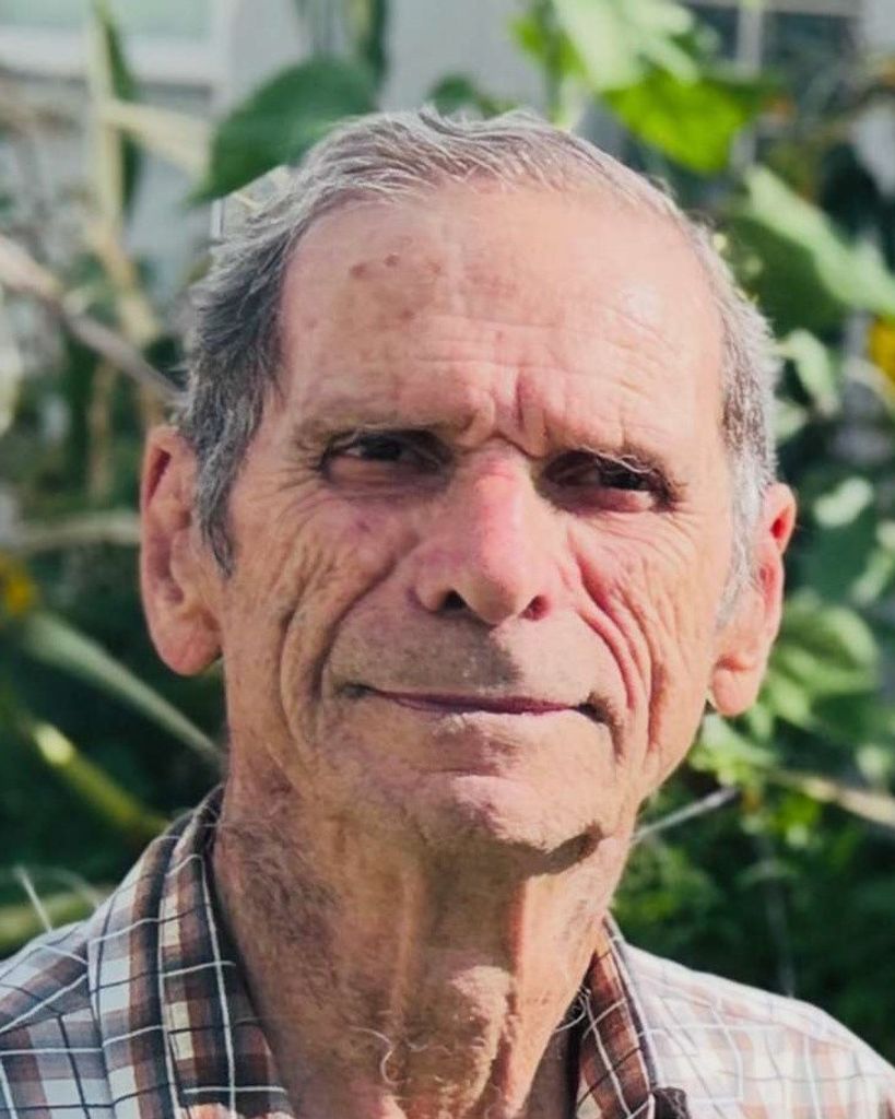 Robert "Bob" Armstrong
