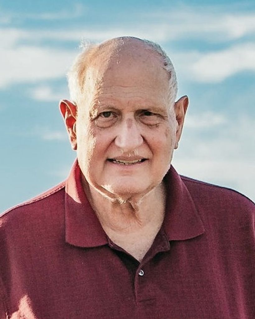 Paul Michael Magill Profile Photo