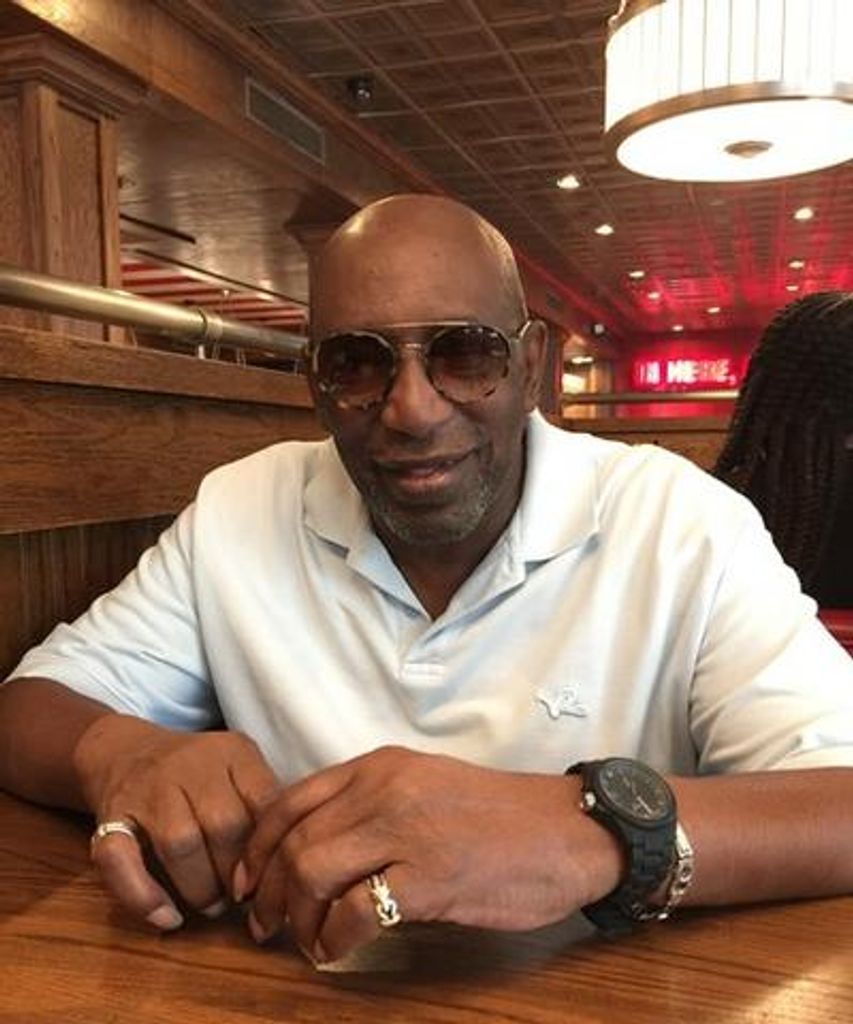 Mr. Charlie "Mickey" Stinson Profile Photo