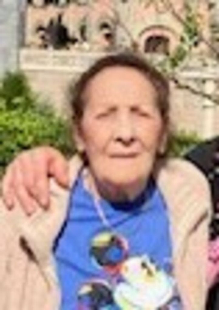 Bernadette Loper Profile Photo