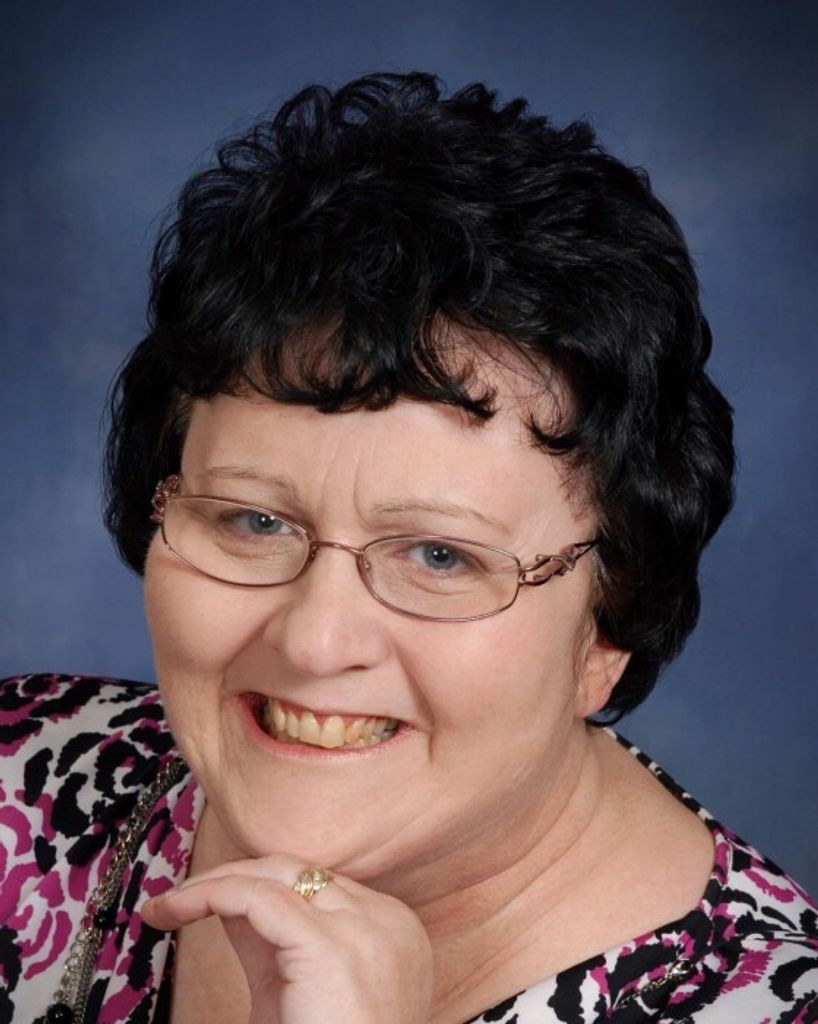 Gwendolyn Sue (Sanborn)  Miller