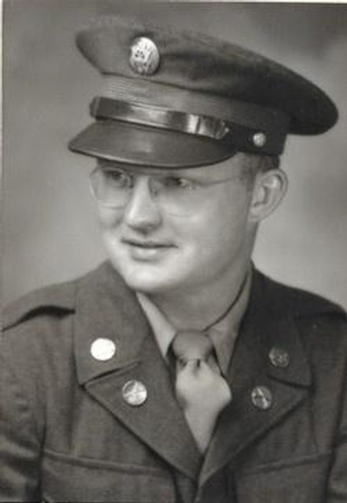 Everett Lee "Red" Malmquist Profile Photo