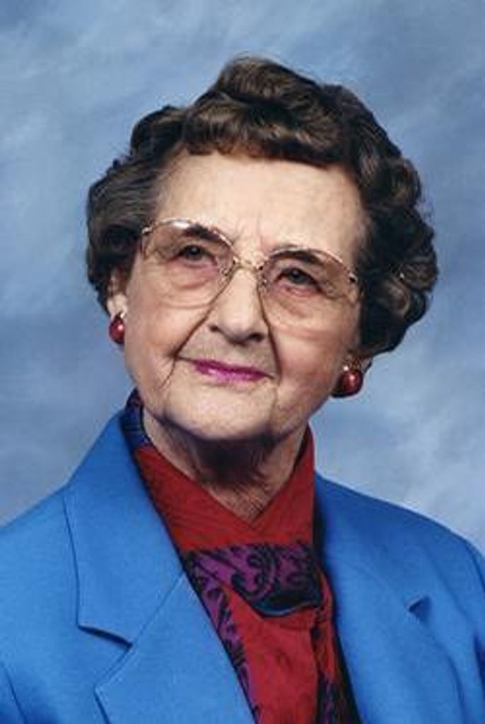 Frances L Schlereth